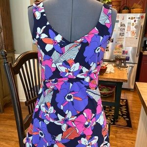 Title Nine dress S snap hem